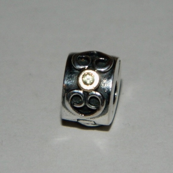 Pandora 14k Double Heart Peridot Clip Charm - Picture 4 of 4